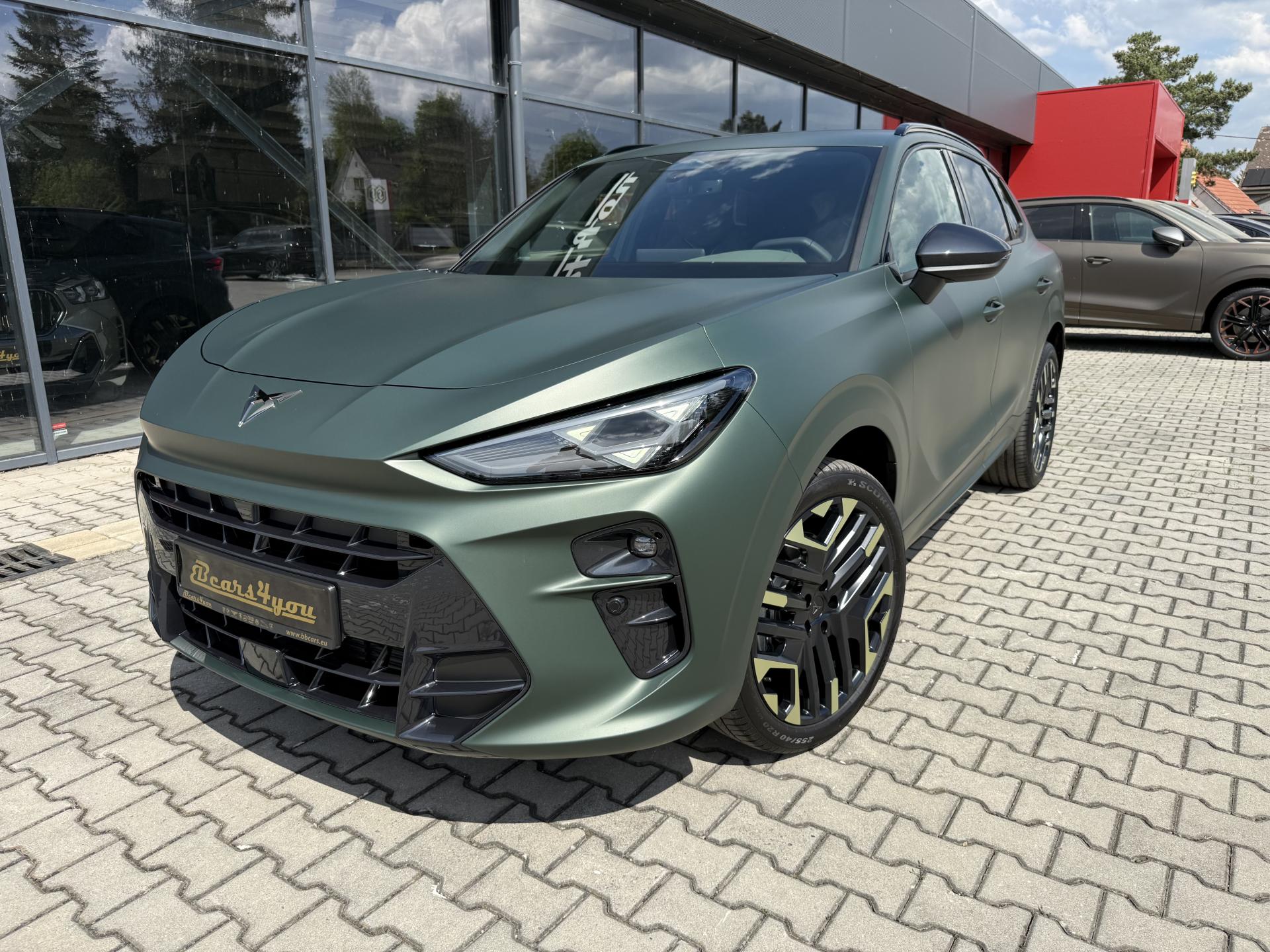 Cupra Terramar 2.0TSI 150kW 4WD TRIBE NT R20!