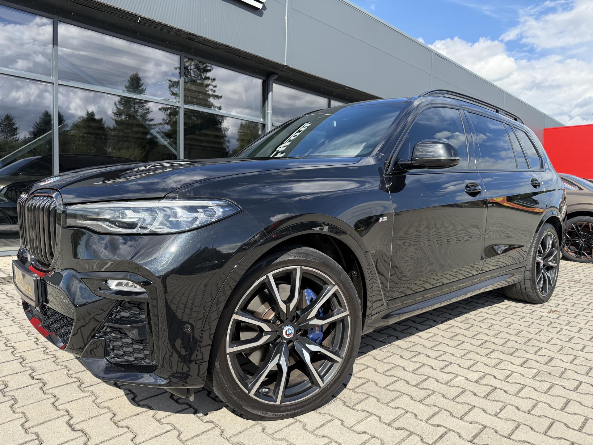 BMW X7 40XD 250kW M-PAKET R22 CZ TOP!