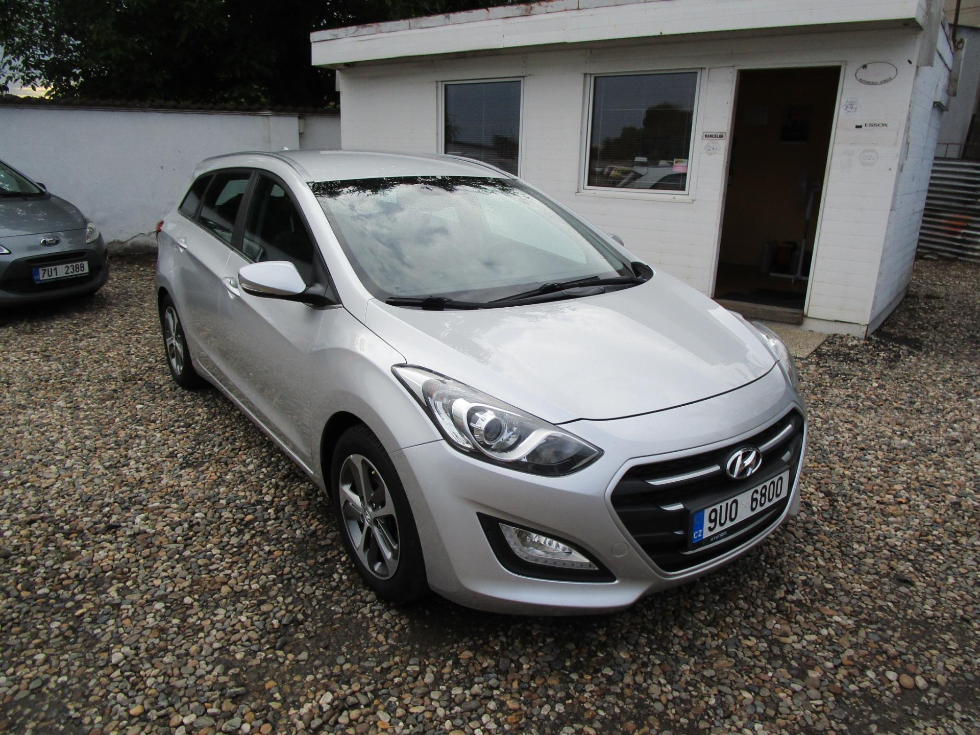 Hyundai i30 1,6-88KW-KOUPEN V ČR-1.MAJITEL
