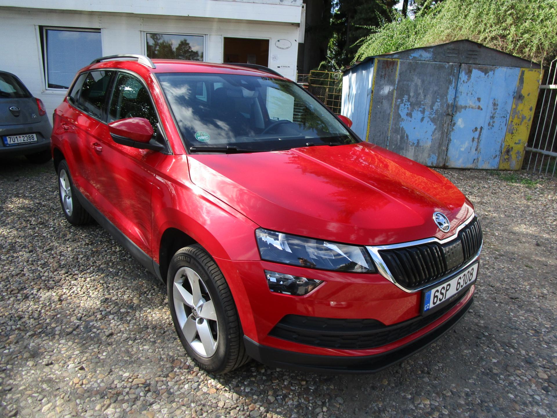 Škoda Karoq 1,6TDI-85KW-DSG-NOVÁ STK