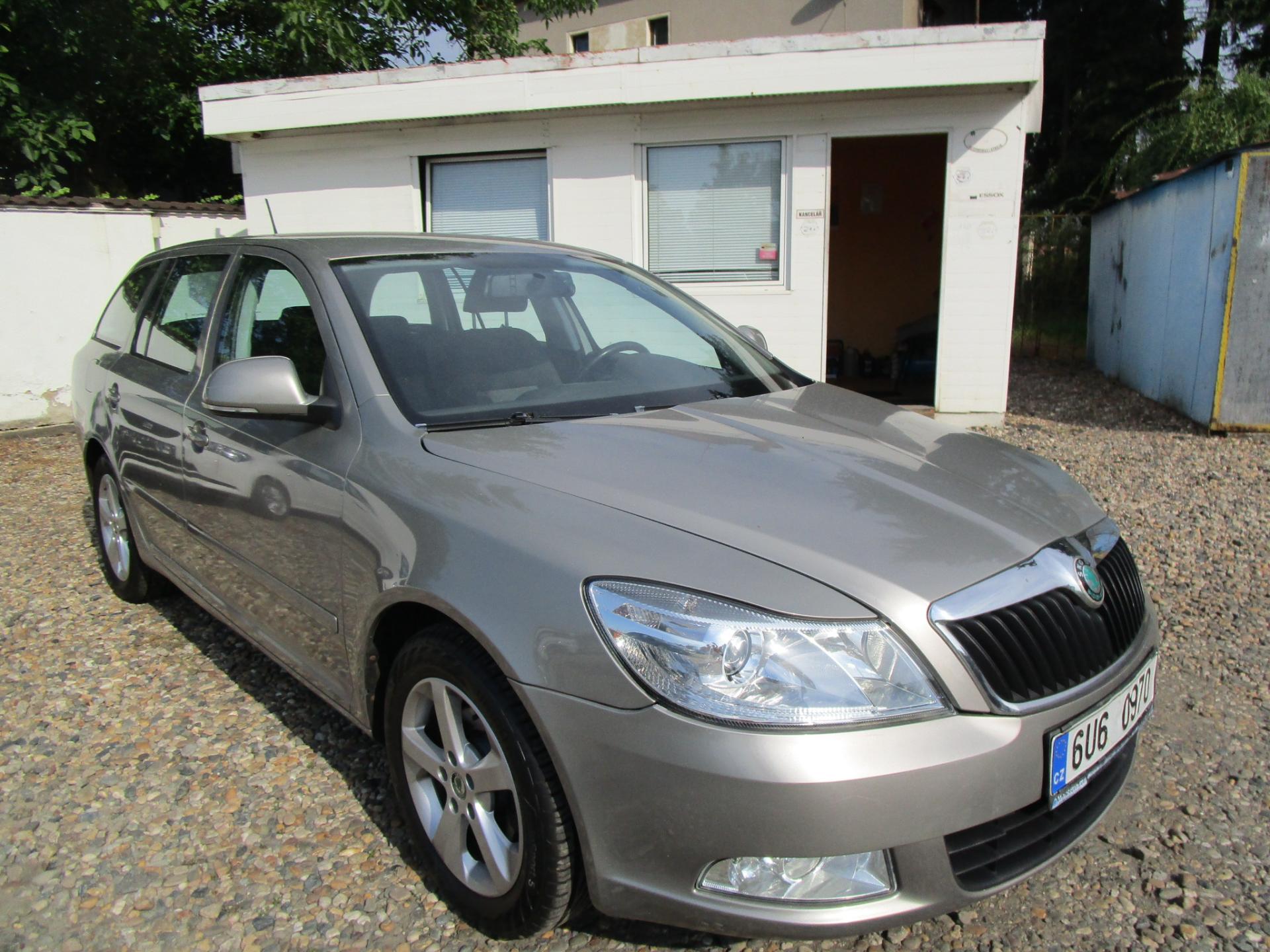 Škoda Octavia 1,2TSI-77KW-KOUPENA V ČR