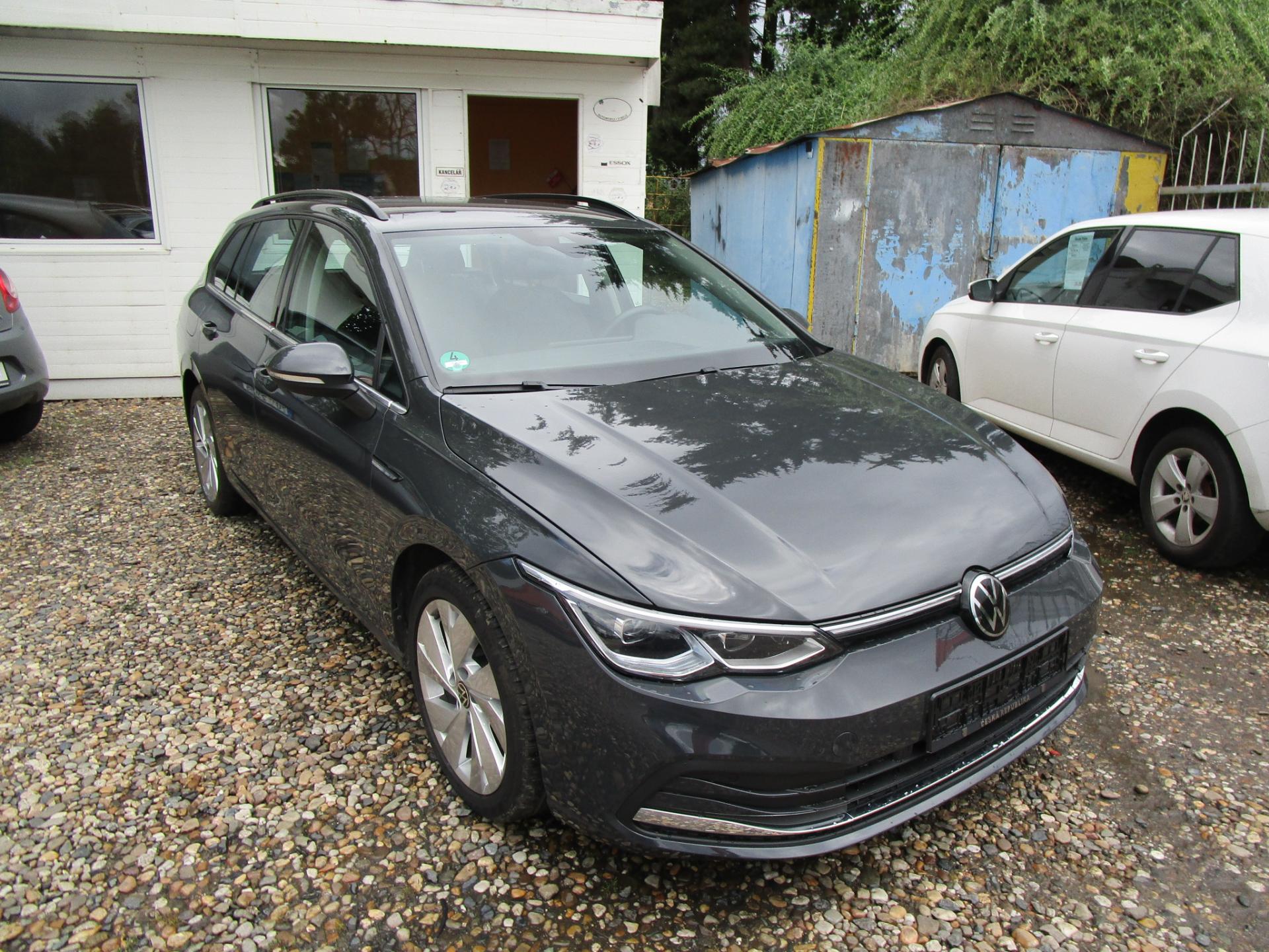 Volkswagen Golf 2,0TDI-DSG-NOVÁ STK+OLEJ