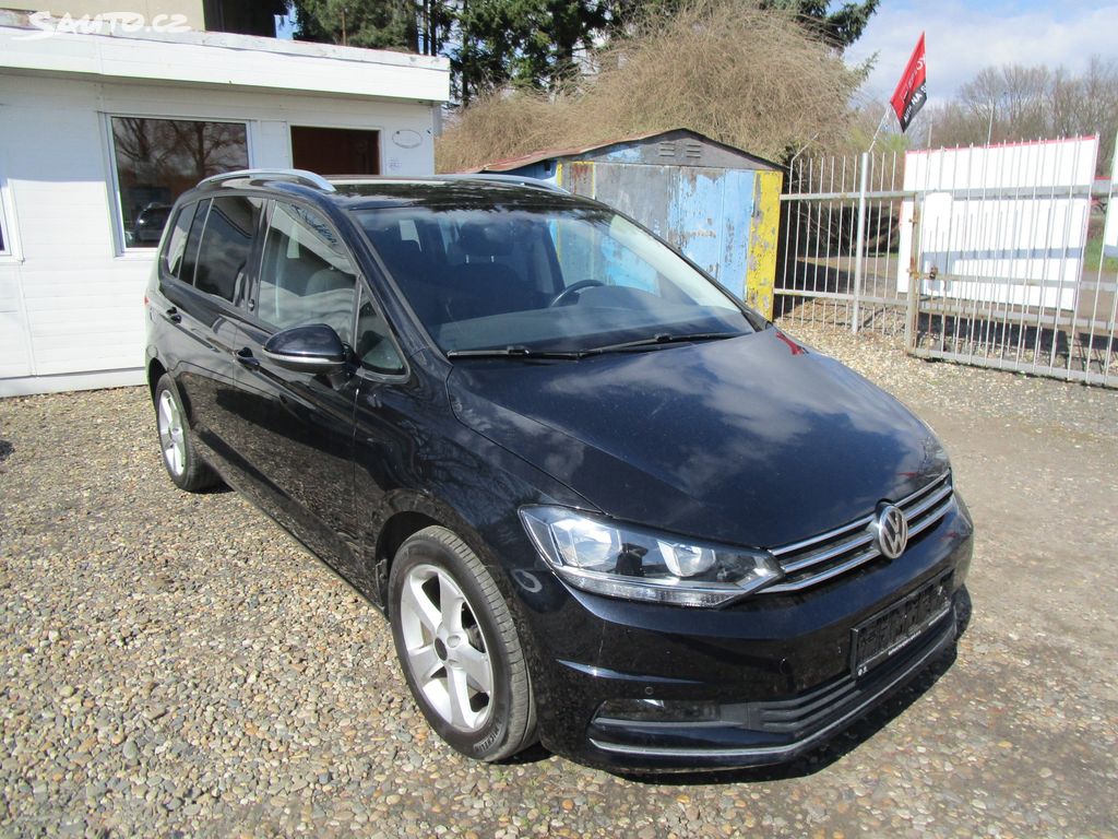 Volkswagen Touran 1,2TSI-81KW-NOVÁ STK+OLEJ
