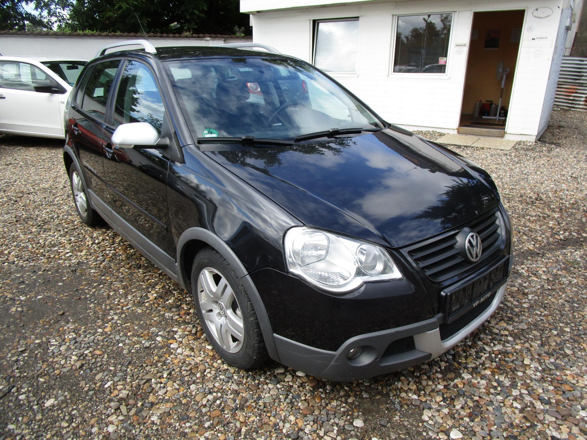 Volkswagen Polo 1,4-55KW-NOVÁSTK+OLEJ+KOTOUČE