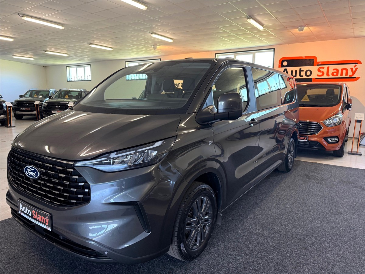Ford Tourneo Custom 2,0 L2,Titanium,110kW,po servi