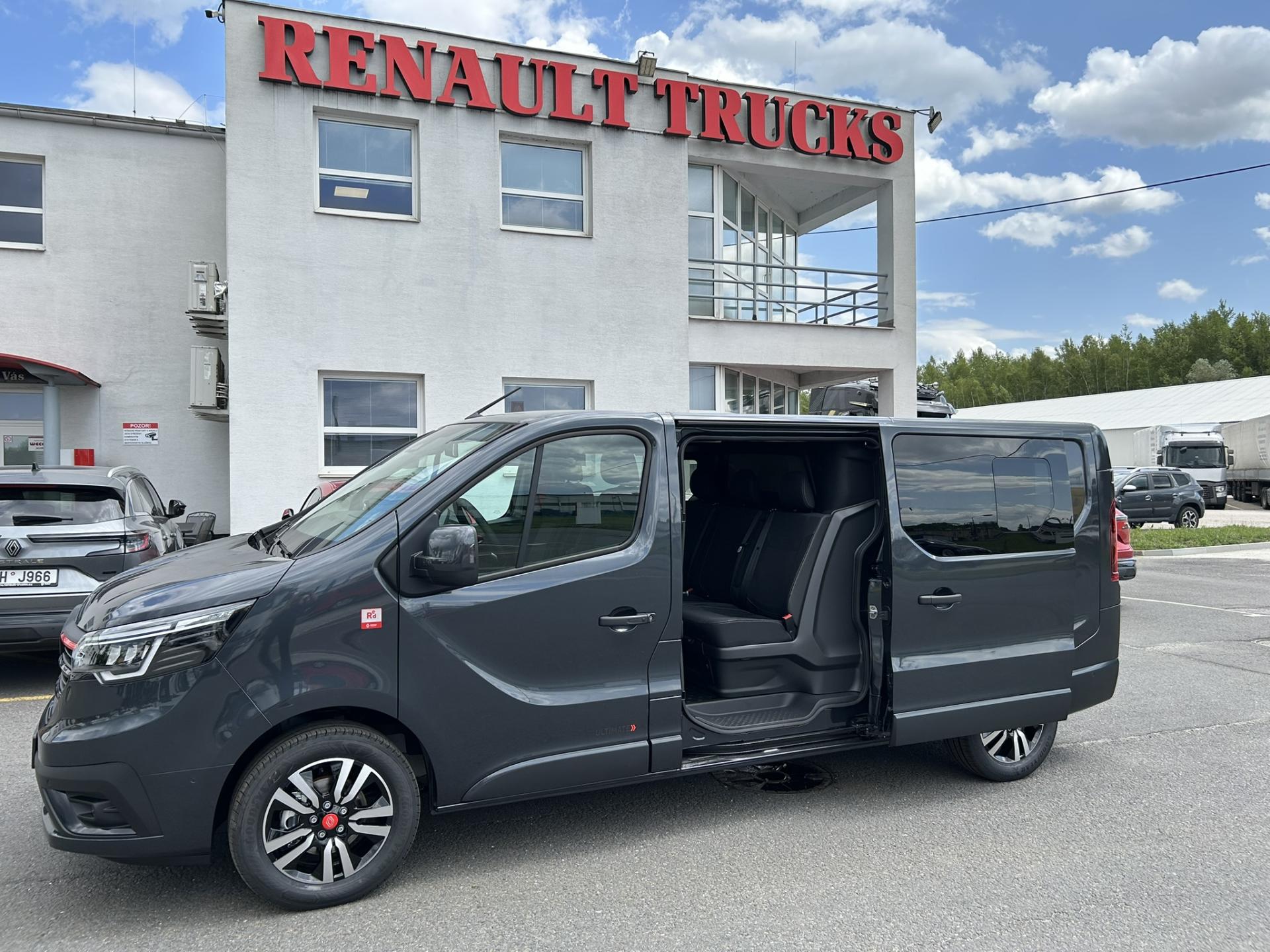 Renault Trafic CREW VAN L2H1 170k RED 5 míst