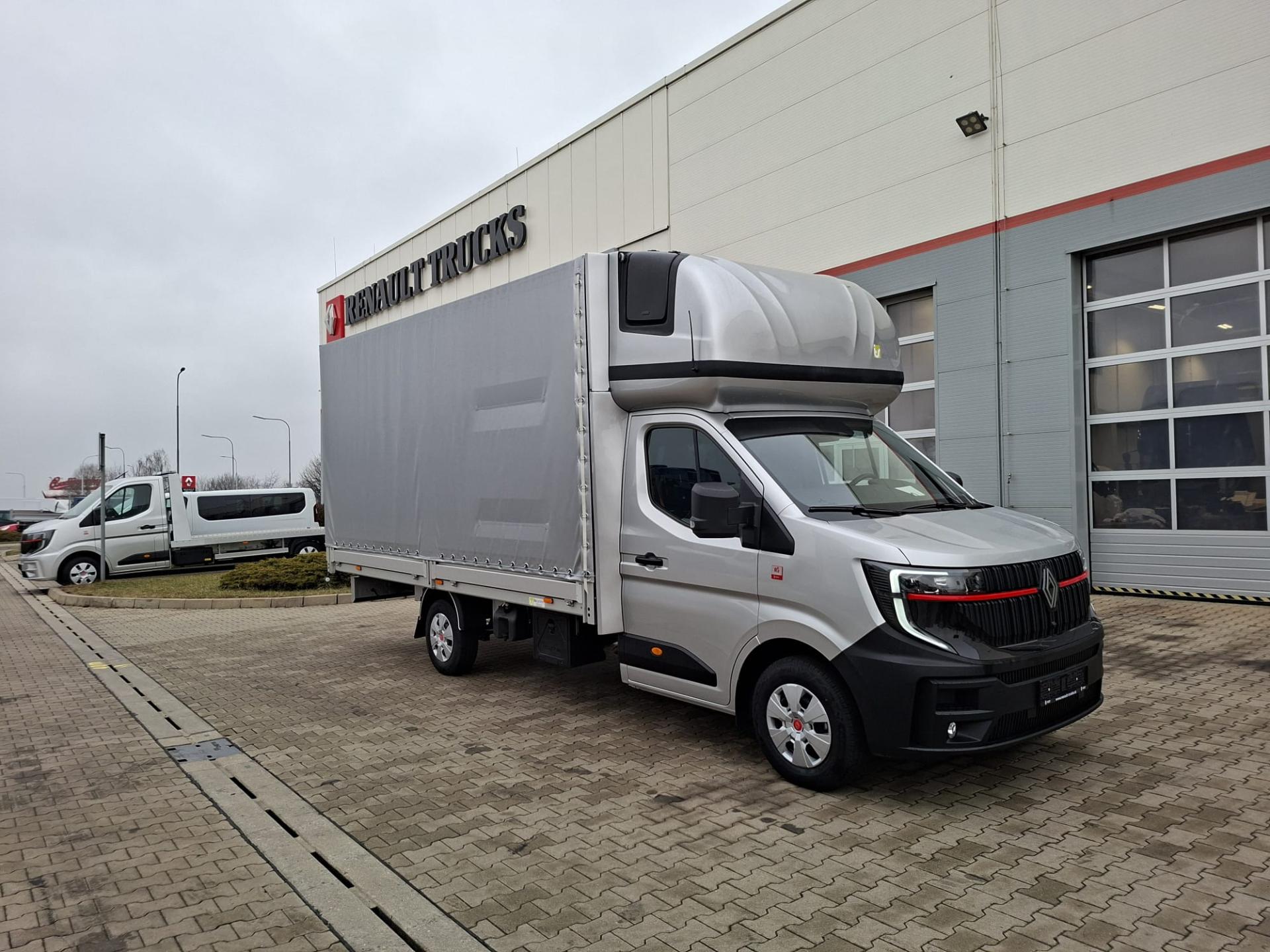 Renault Master Plachta 10P + spací kabina