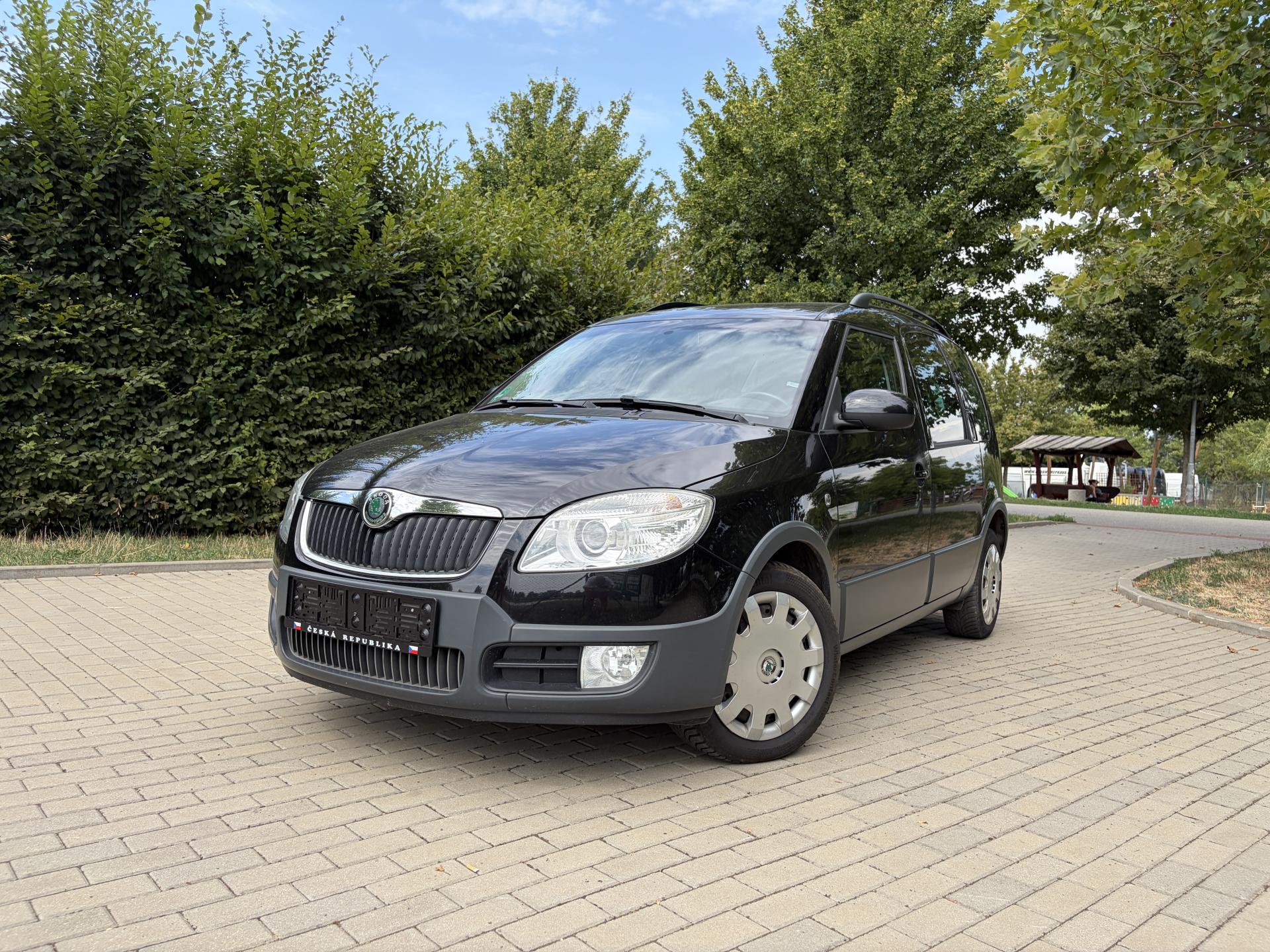 Škoda Roomster 1.6 Scout Plus Edition
