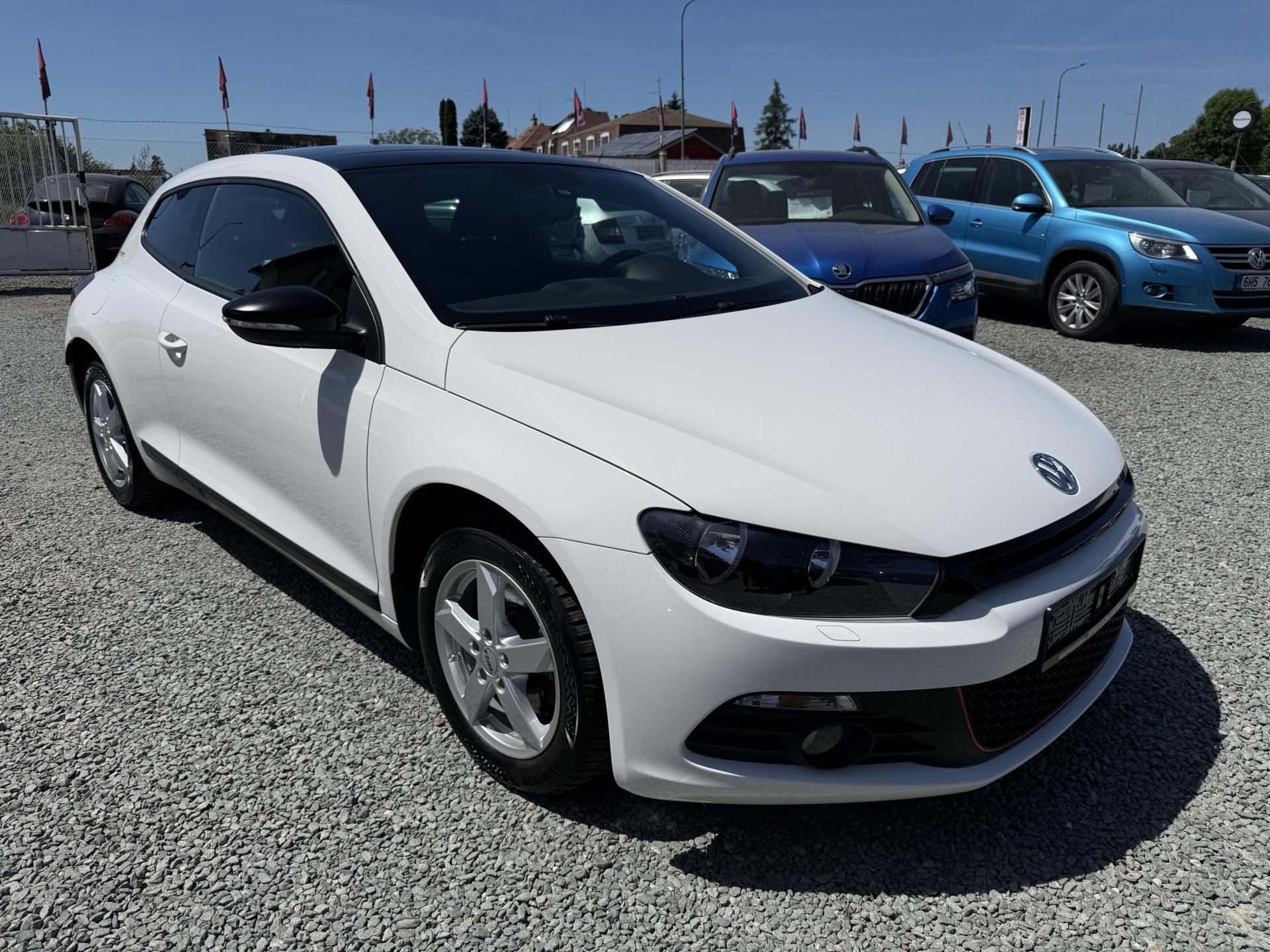 Volkswagen Scirocco 2.0 TDI DSG SPORT 125KW