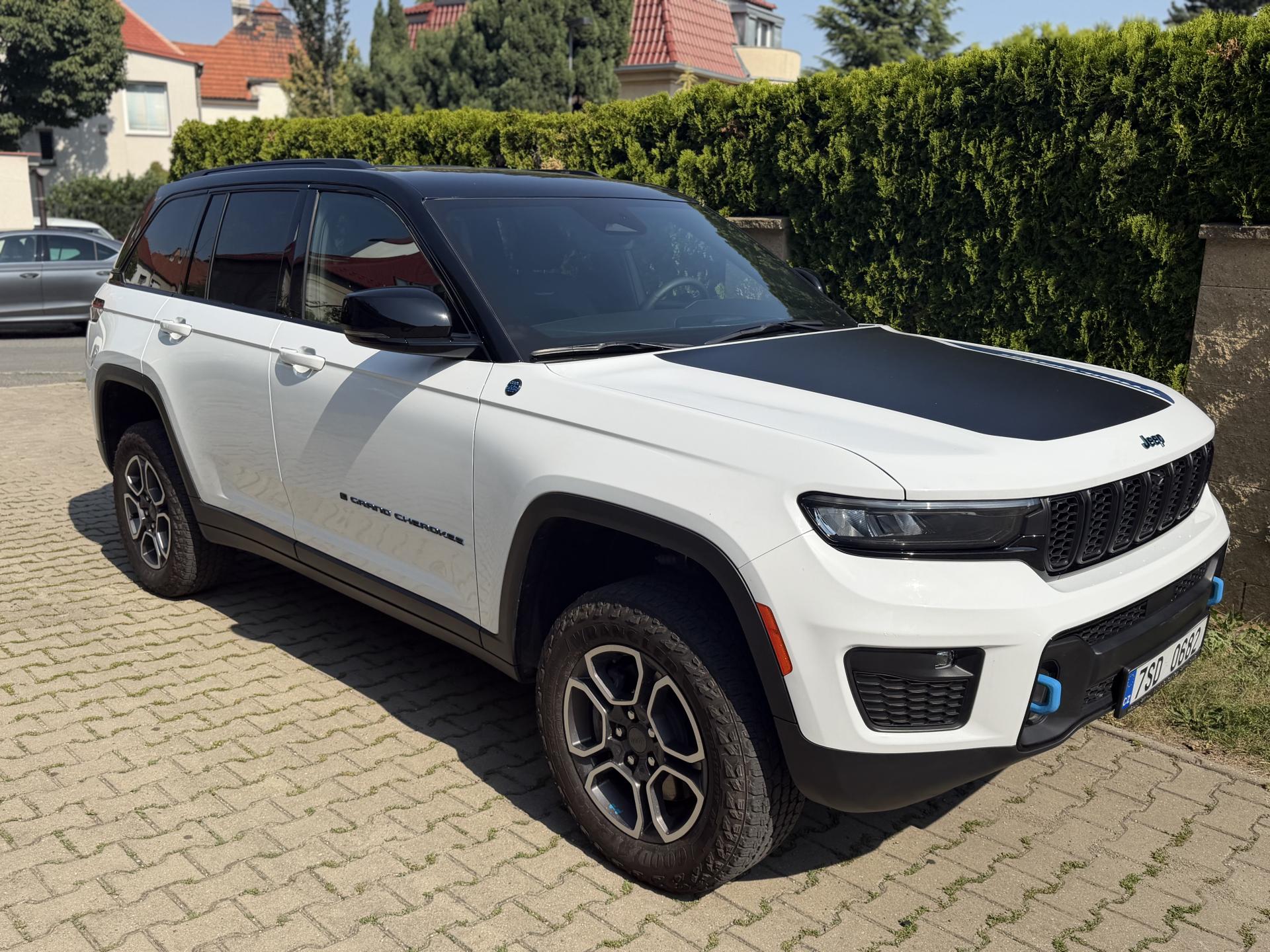 Jeep Grand Cherokee TRAILHAWK 4XE, MAX VÝBAVA-TOP