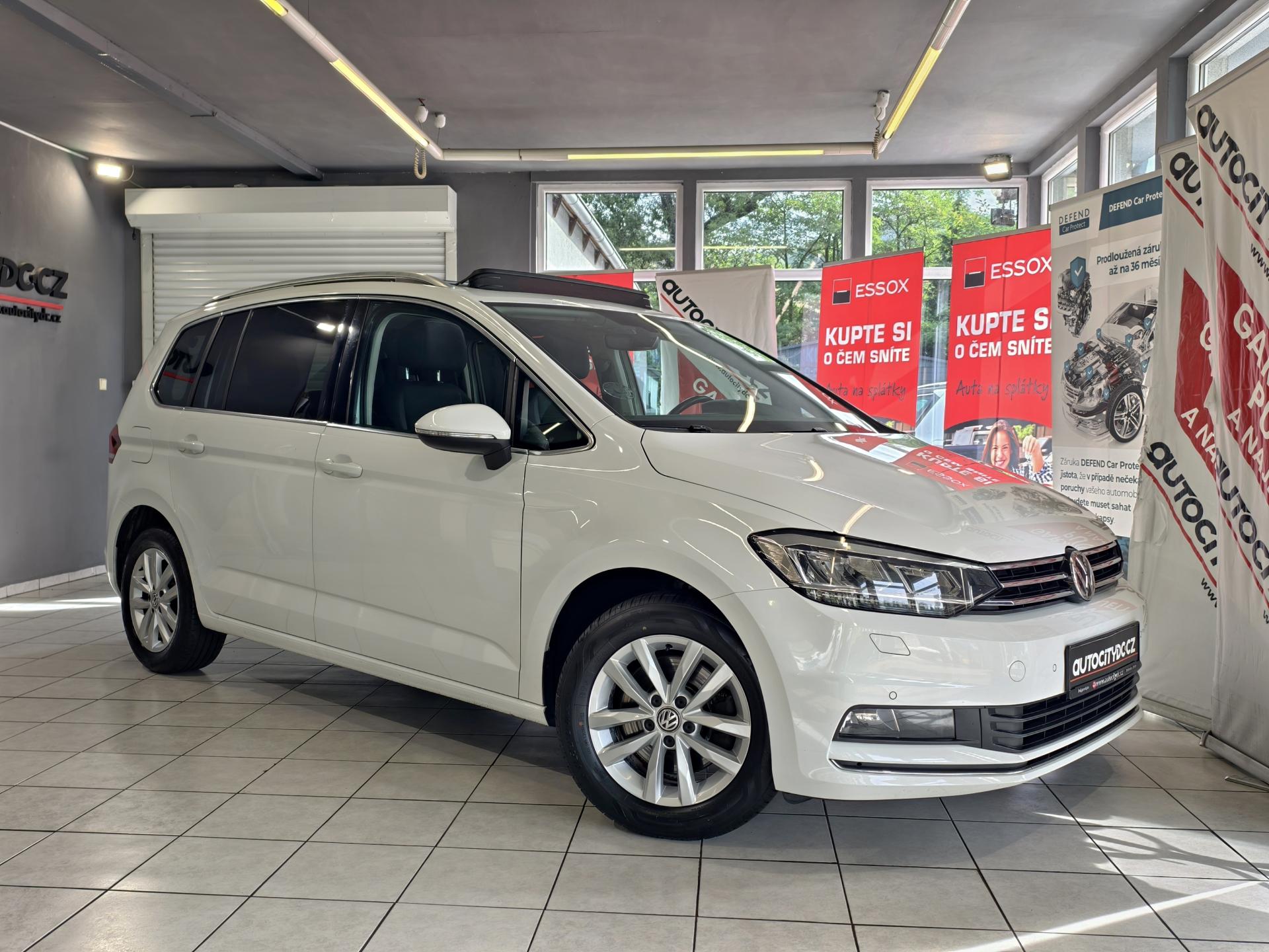 Volkswagen Touran 1.5 TSi DSG 7MÍST HIGHLINE DPH