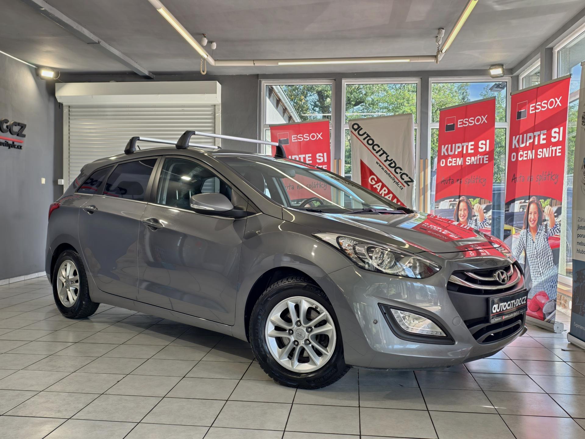 Hyundai i30 1.6 GDi 88kW KAMERA VÝHŘEVY ČR