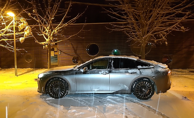 Toyota Mirai snow