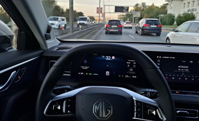 popojíždění v kolonách mu nedělá problém