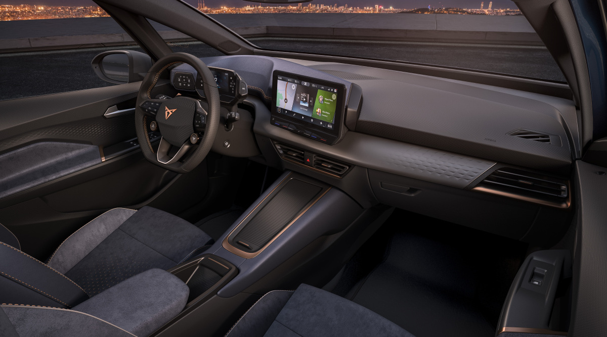 cupra el-born interior